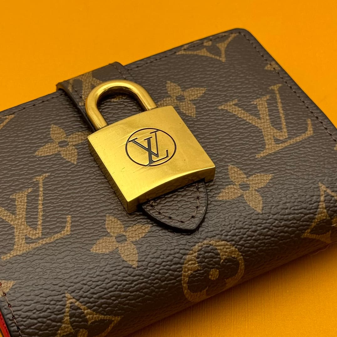 Louis Vuitton Red Watch M12408