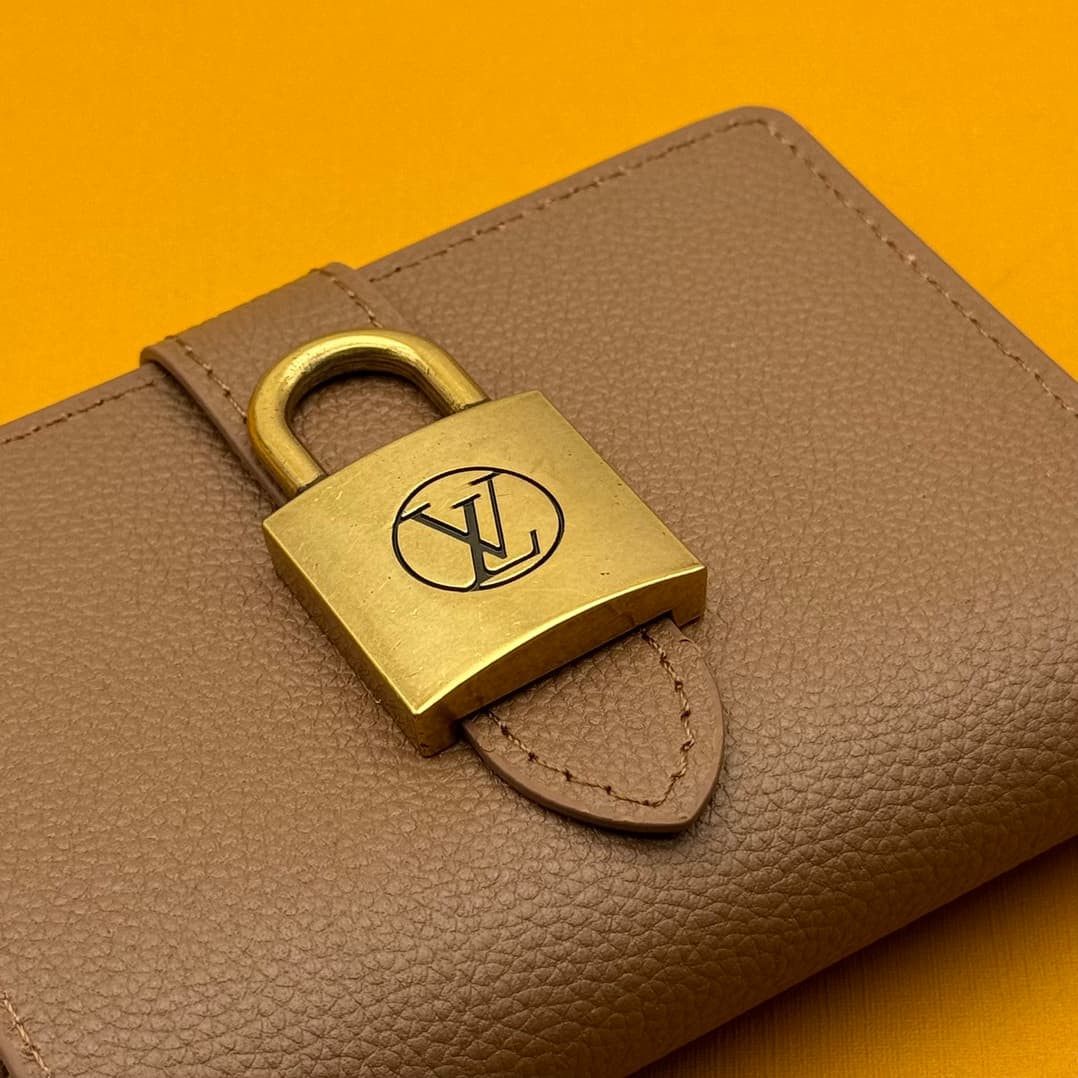 Louis Vuitton Brown Watch M12408