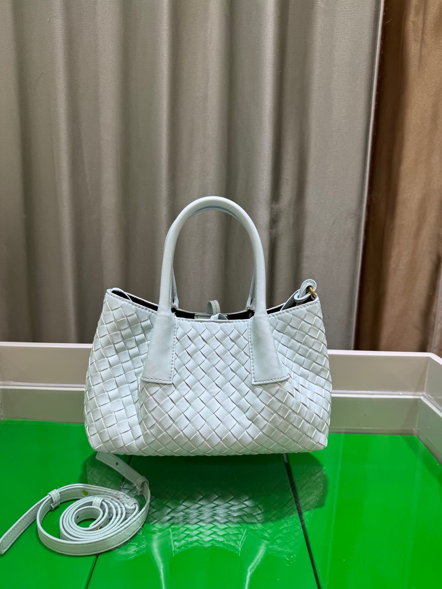 Bottega Veneta Small Tote Bag 9965