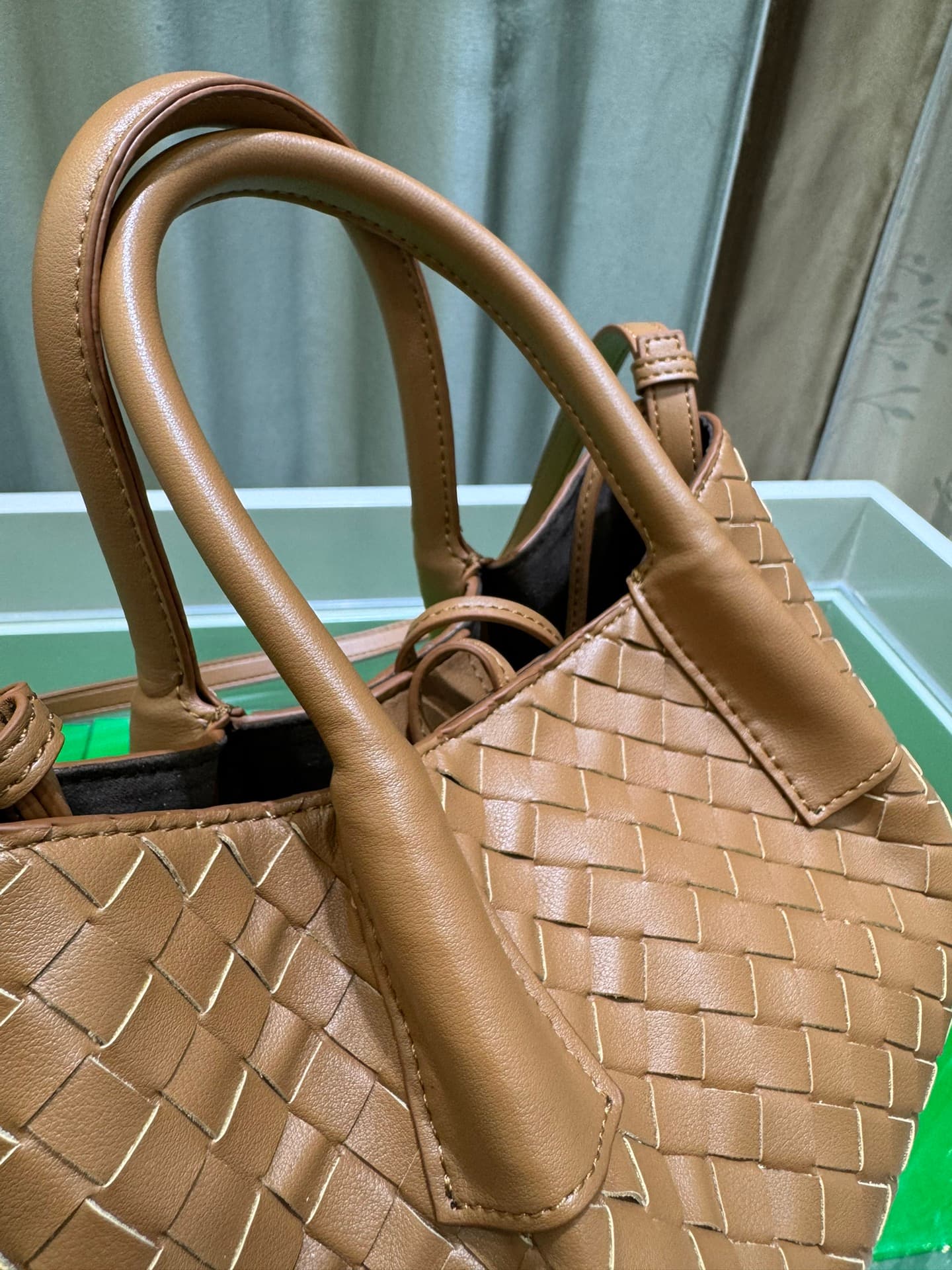Bottega Veneta Small Tote Bag 9965