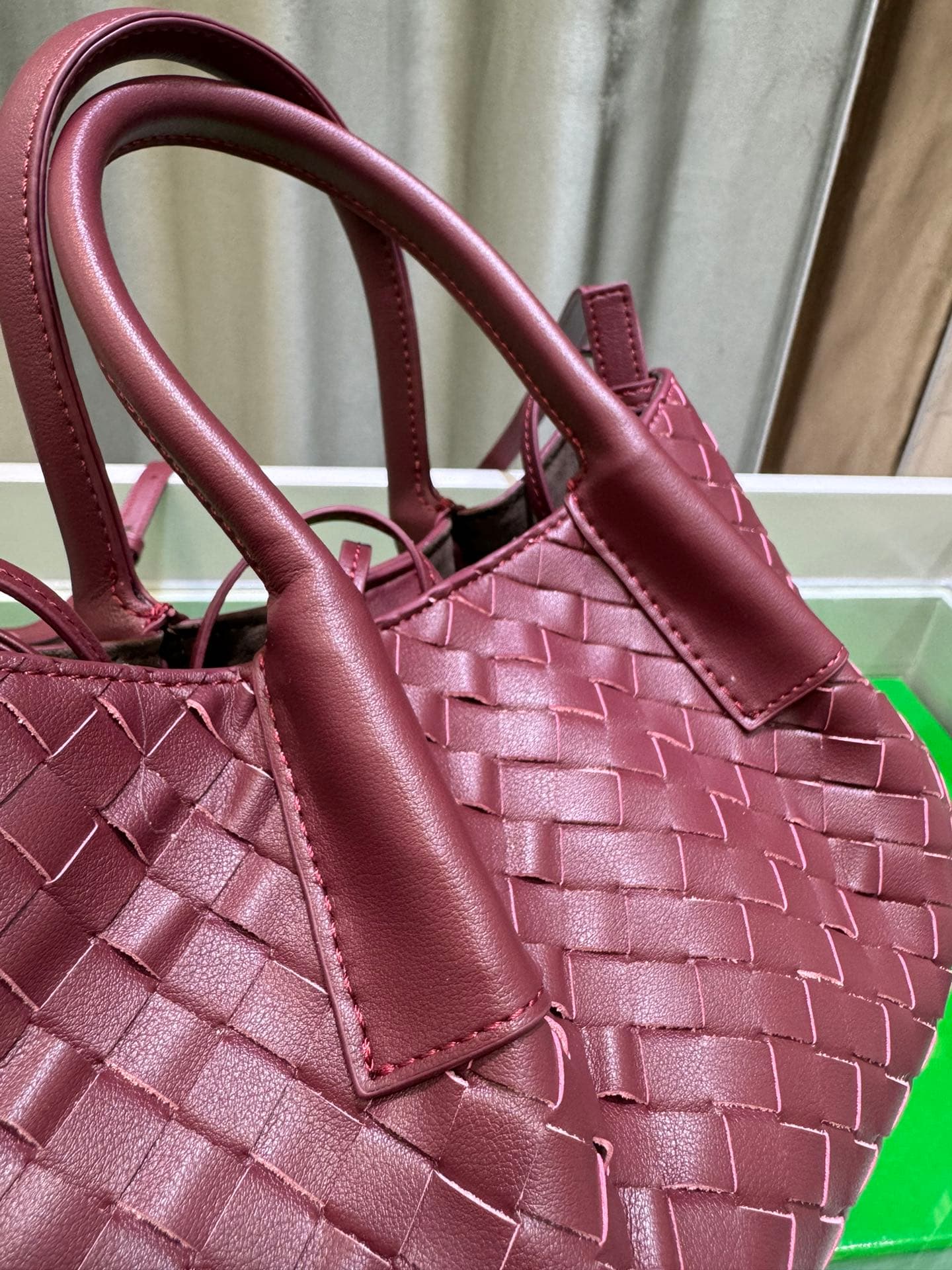 Bottega Veneta Small Tote Bag 9965