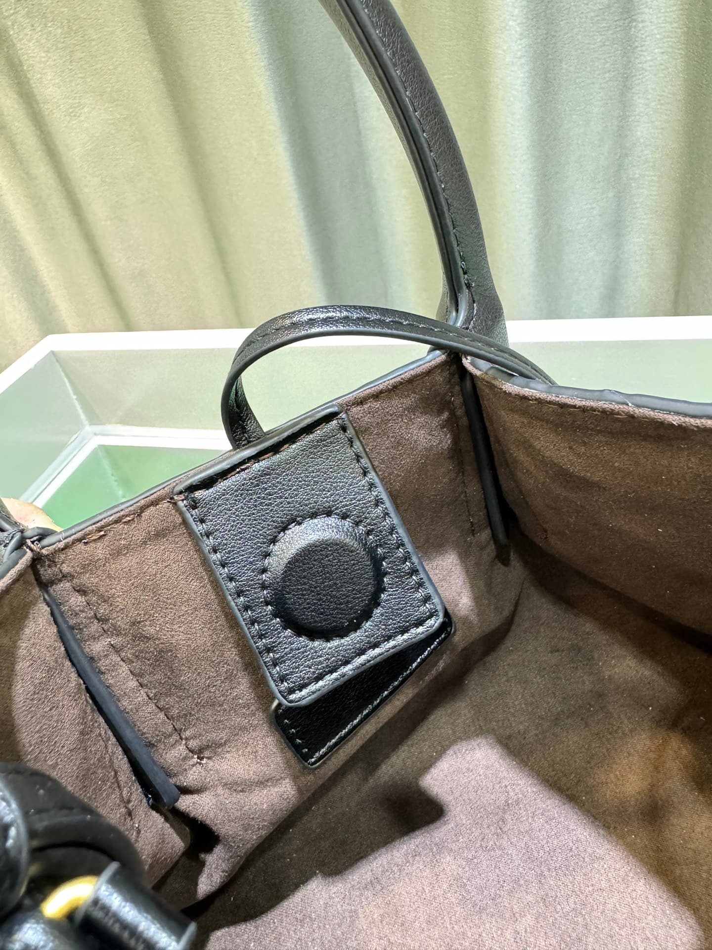 Bottega Veneta Small Tote Bag 9965