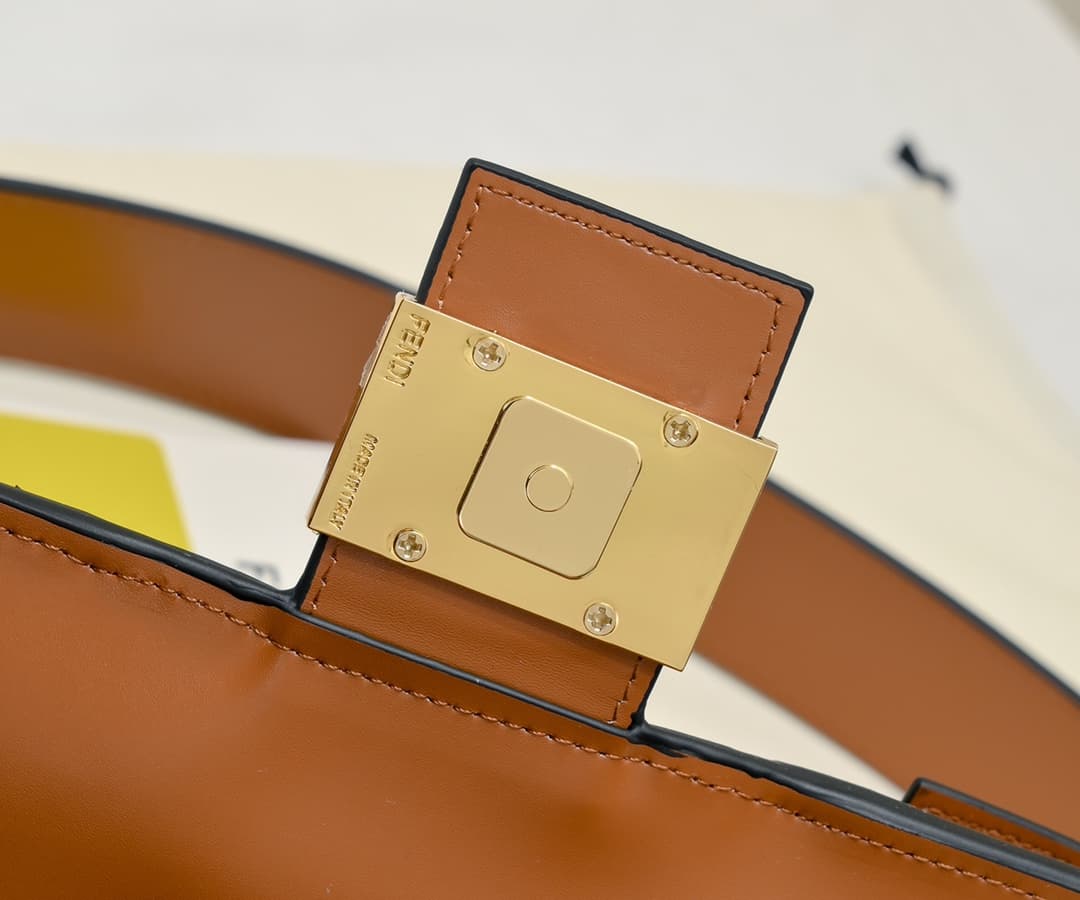 Fendi Gold Bag 3312