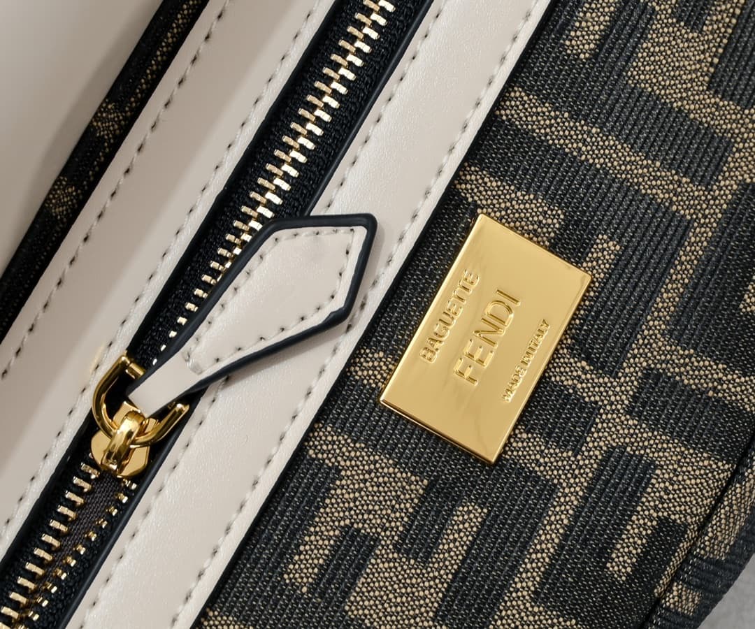 Fendi Gold Bag 3312