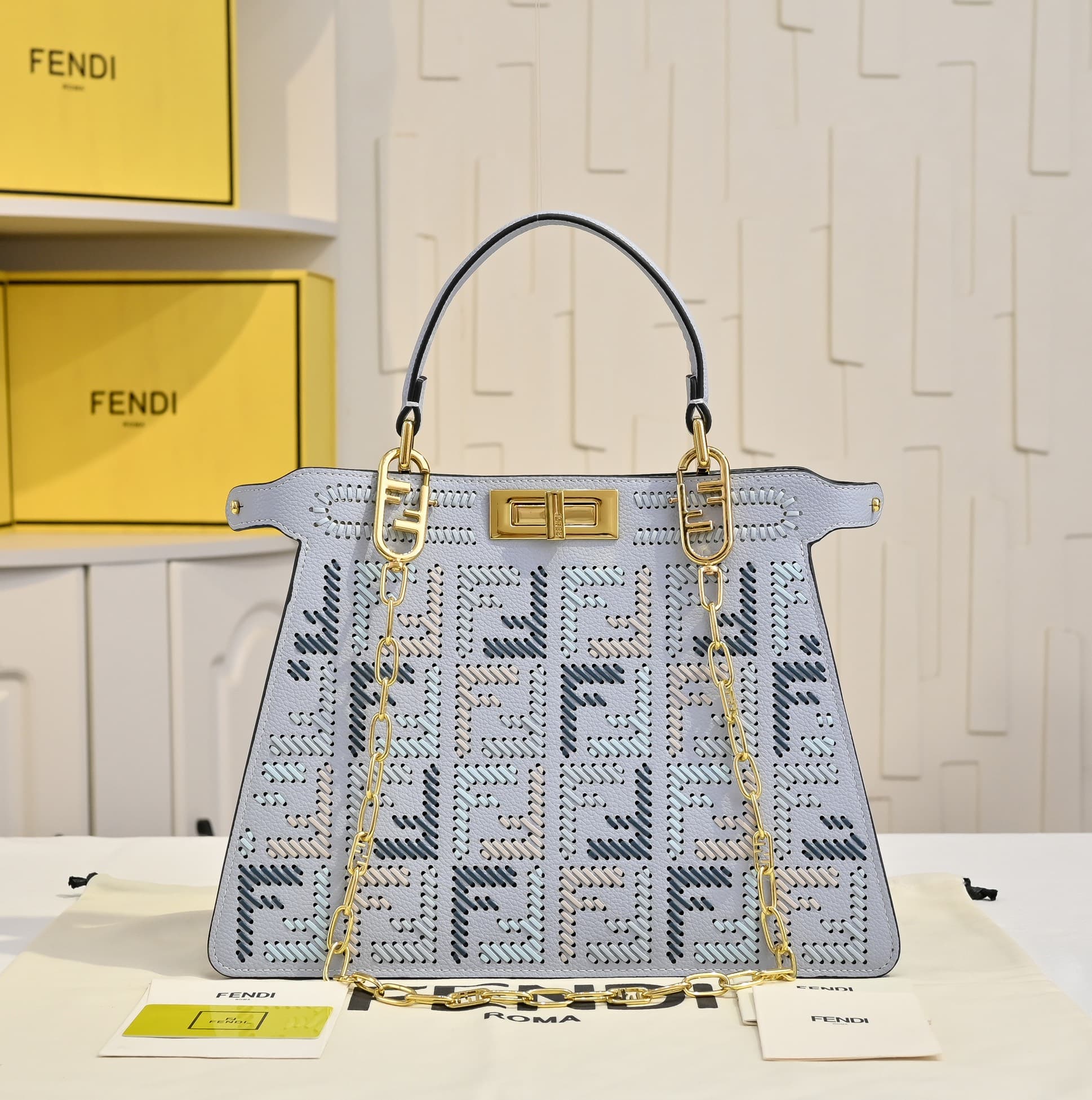 Fendi Gold Large Product 33207