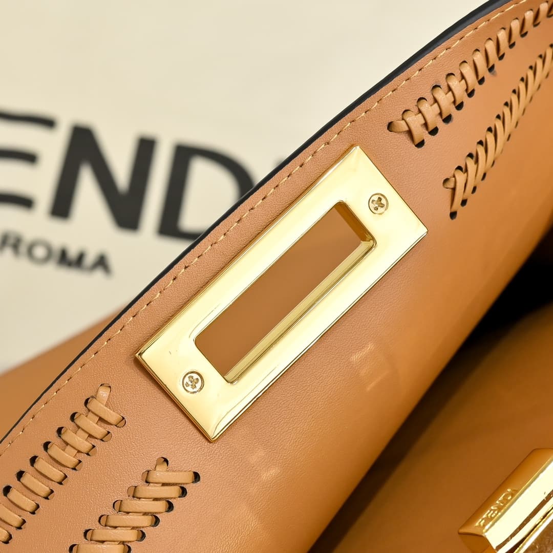 Fendi Gold Large Product 33207