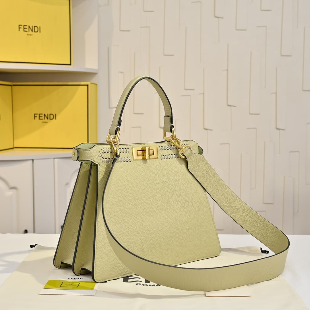 Fendi Gold Large Product 33207