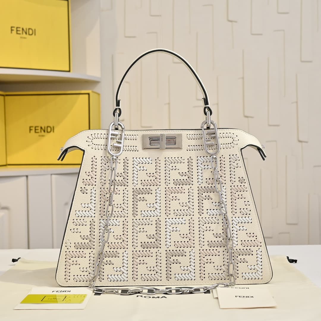 Fendi Gold Large Product 33207