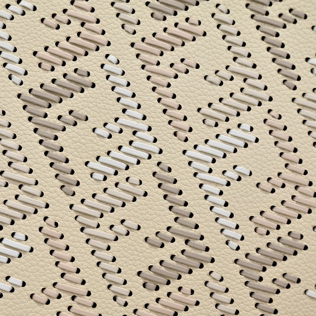 Fendi Gold Large Product 33207