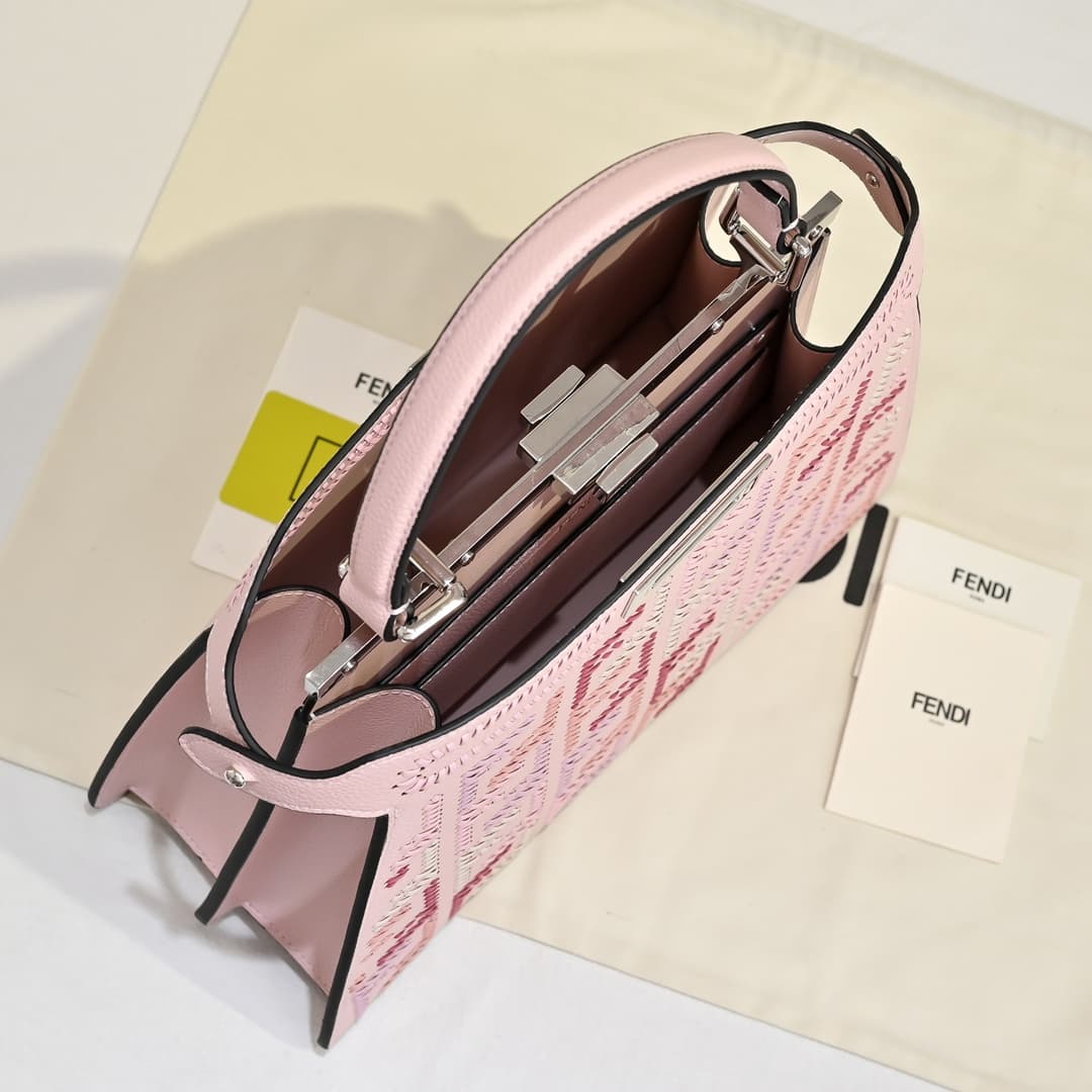 Fendi Gold Large Product 33207