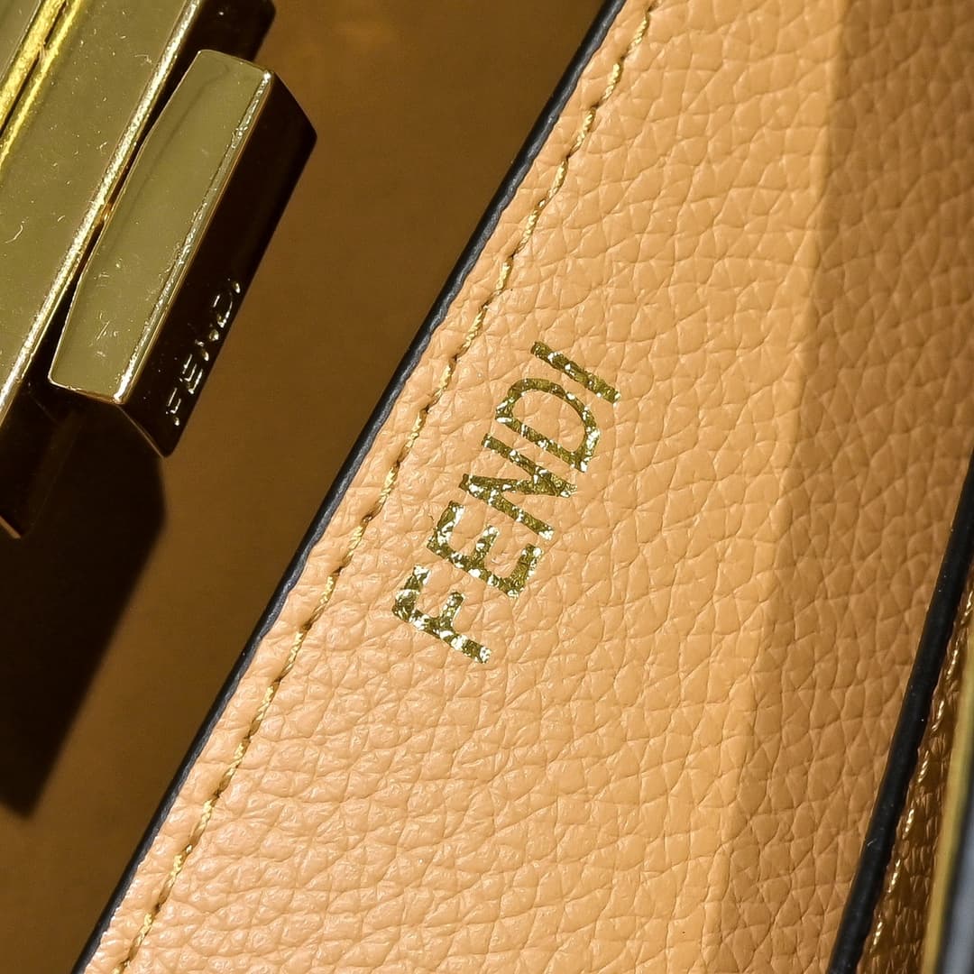 Fendi Gold Large Product 33207
