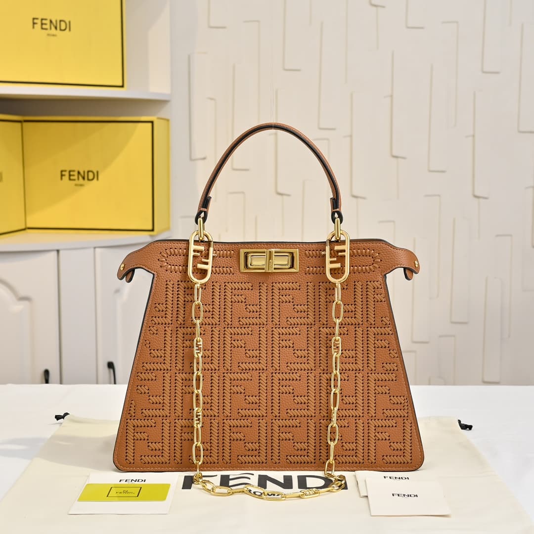 Fendi Gold Large Product 33206