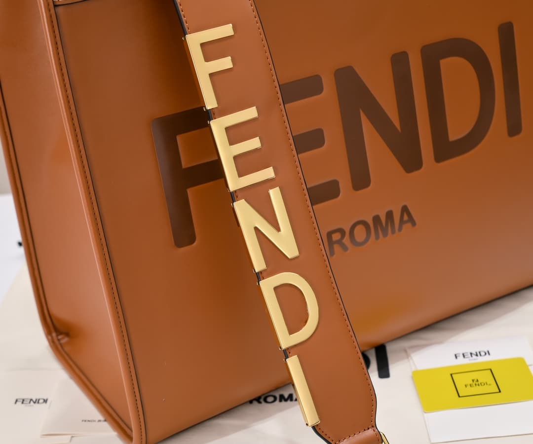 Fendi Large Tote Bag 3343