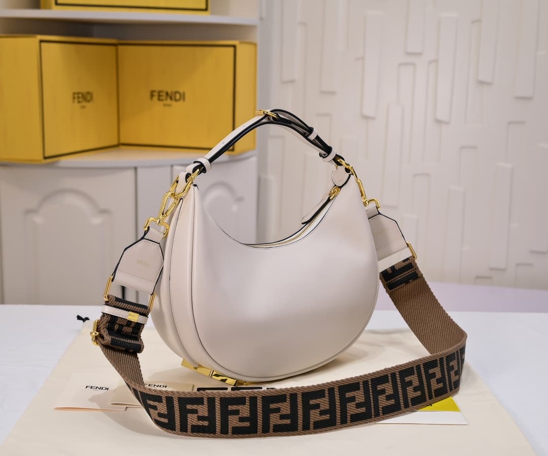 Fendi Small Shoulder Bag 2196