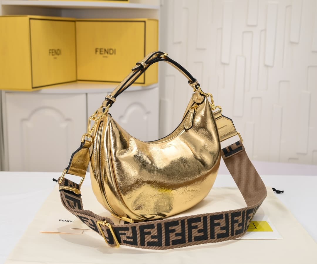 Fendi Small Shoulder Bag 2196