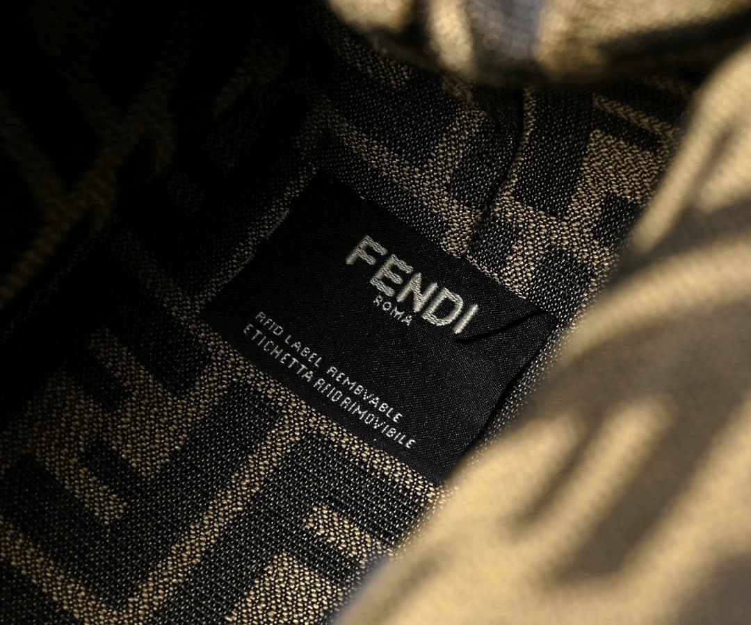 Fendi Gold Large Crossbody Bag 80017