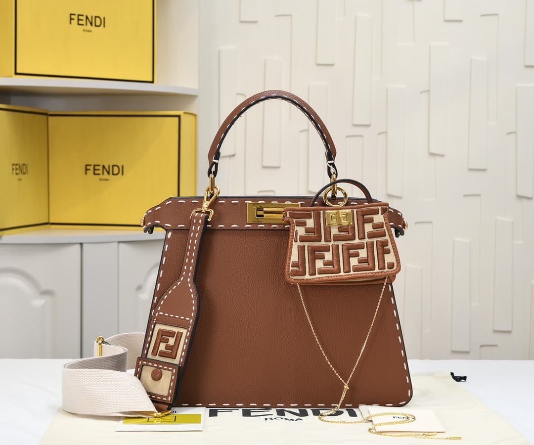 Fendi Gold Bag 3310