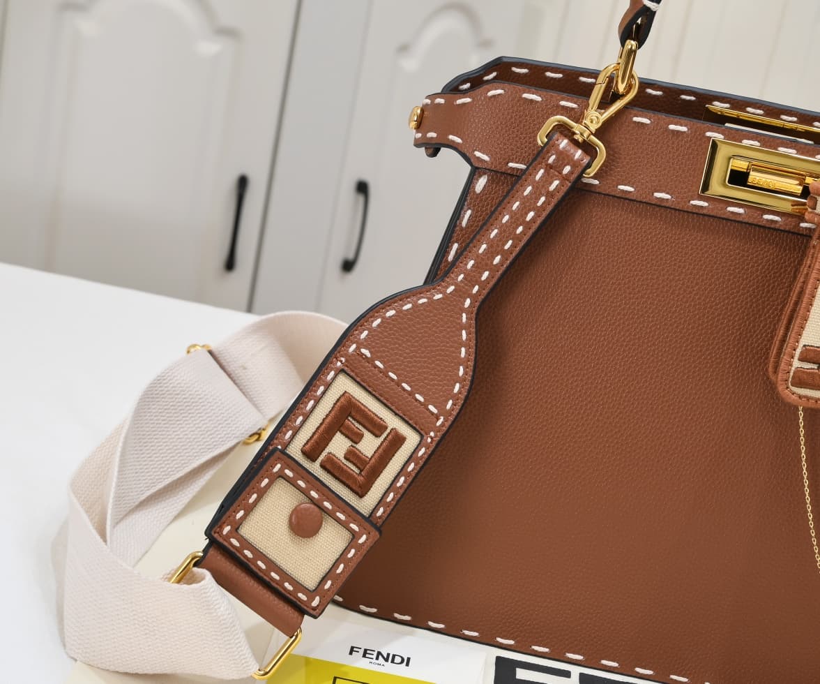 Fendi Gold Medium Product 3310