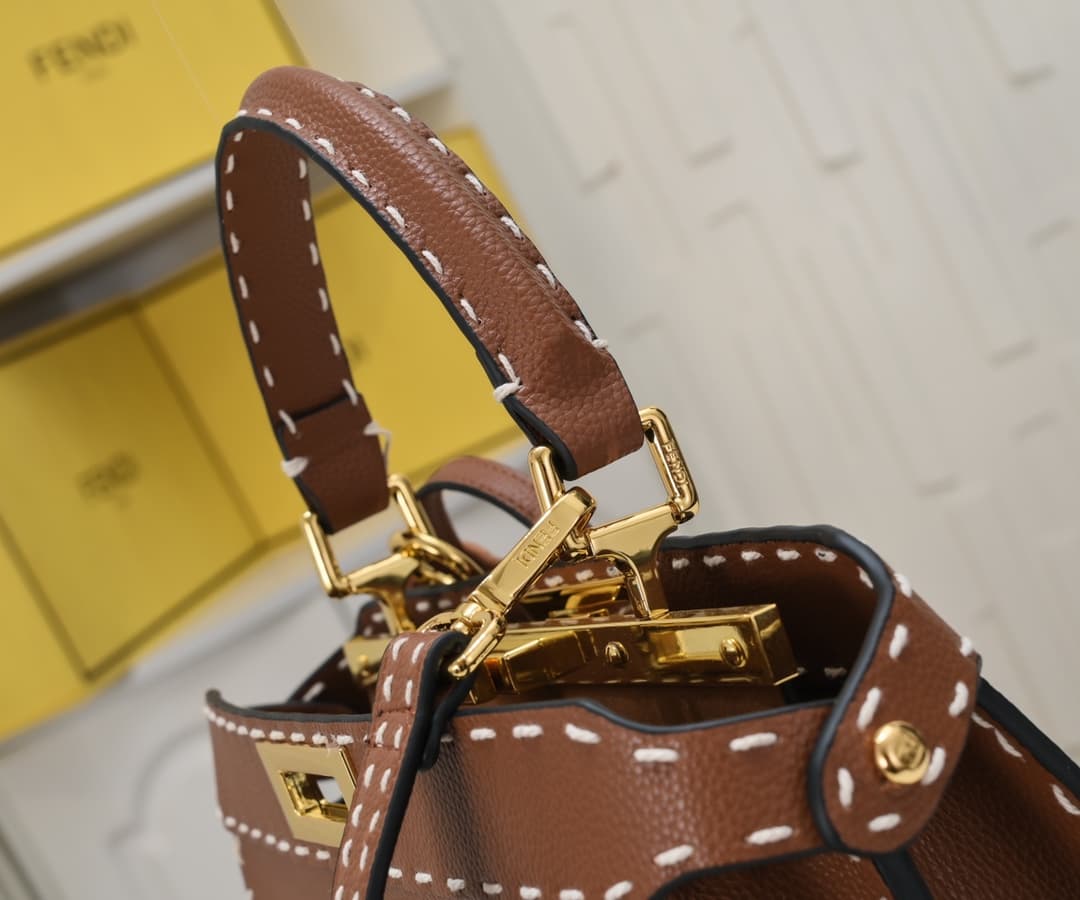 Fendi Gold Medium Product 3310