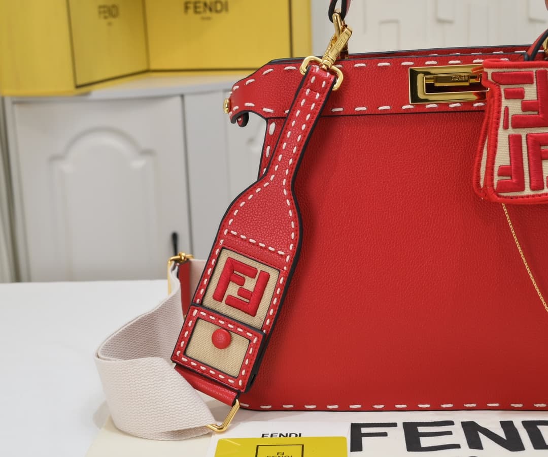 Fendi Gold Medium Product 3310