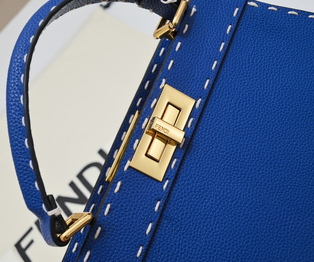 Fendi Gold Medium Product 3310