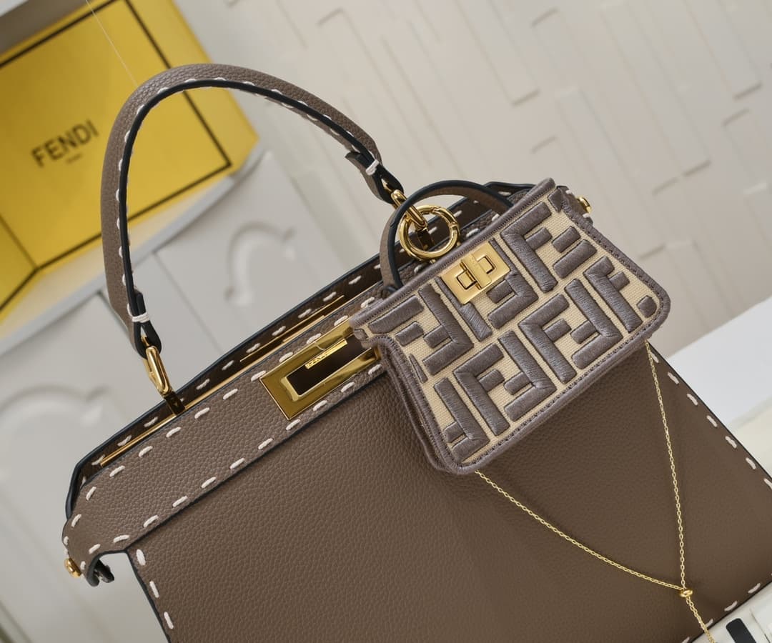 Fendi Gold Medium Product 3310