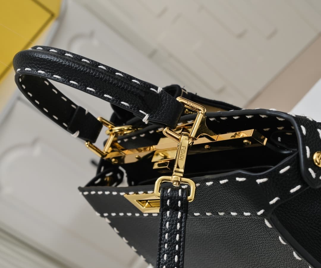 Fendi Gold Medium Product 3310