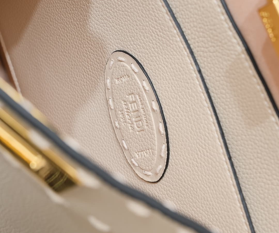 Fendi Gold Medium Product 3310