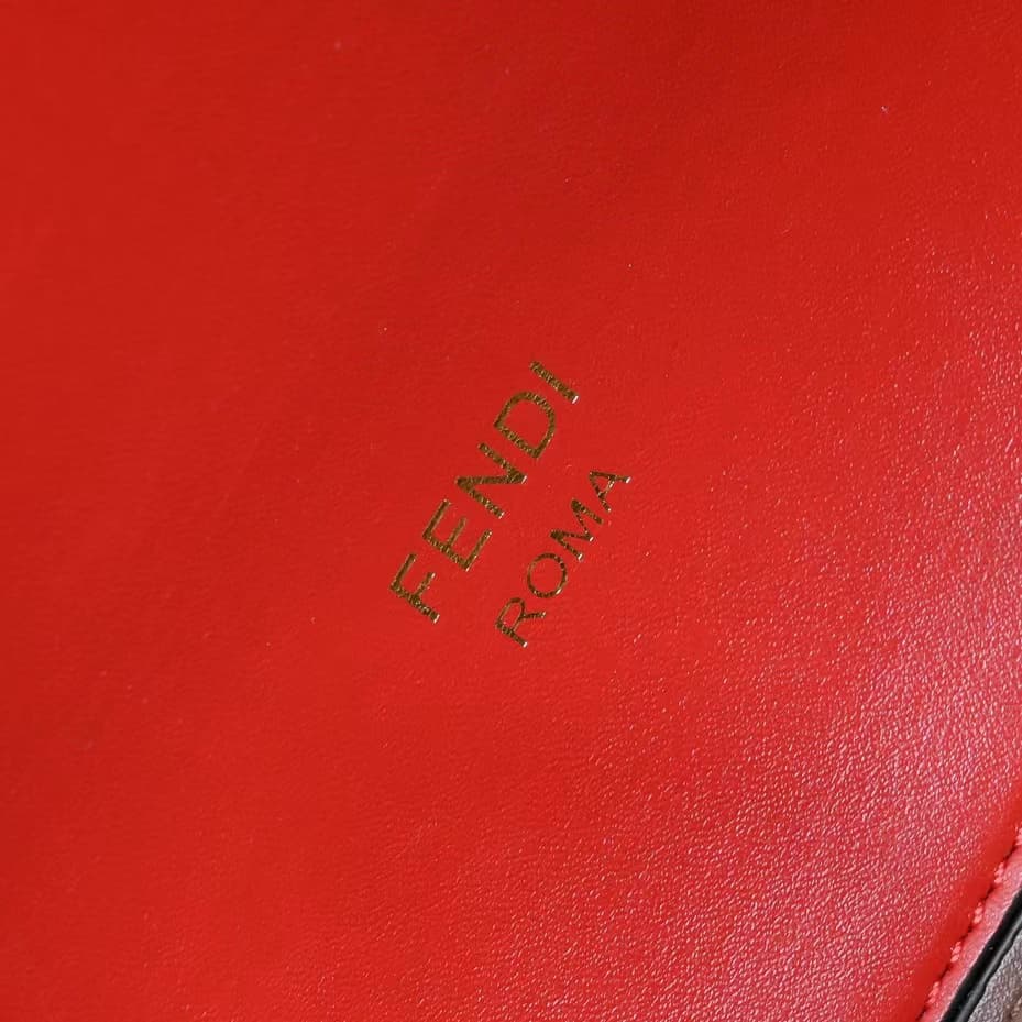 Fendi Product 3306