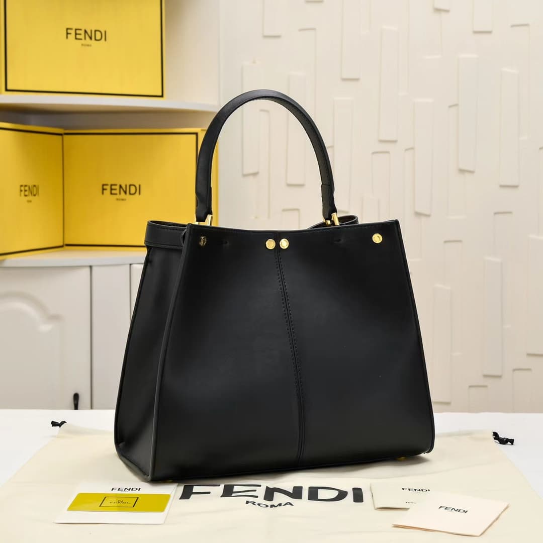 Fendi Product 3306