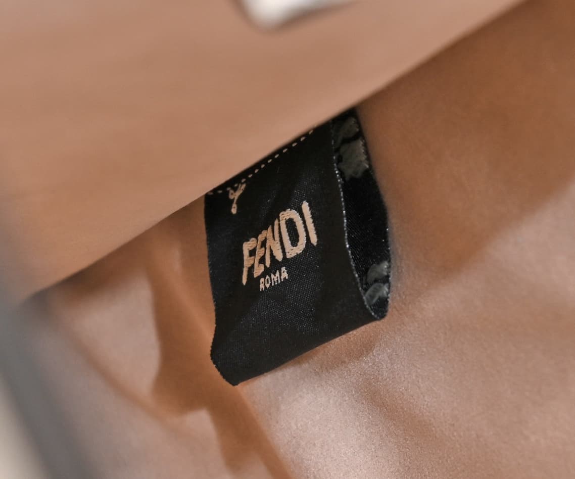 Fendi Product 3306