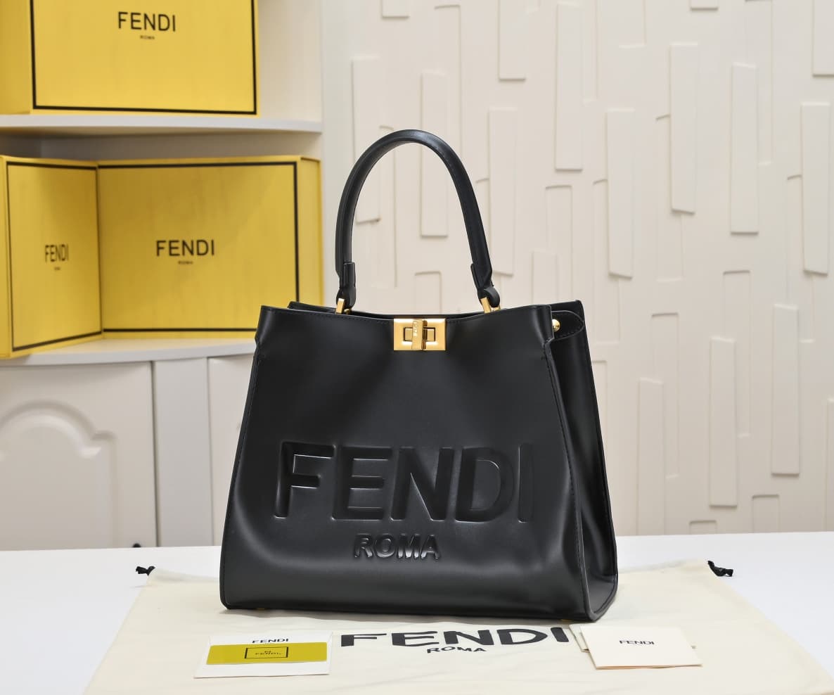 Fendi Product 3306