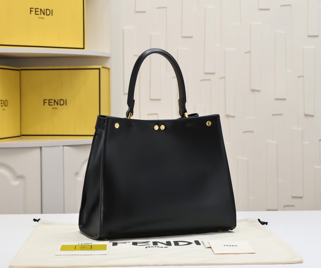Fendi Product 3306
