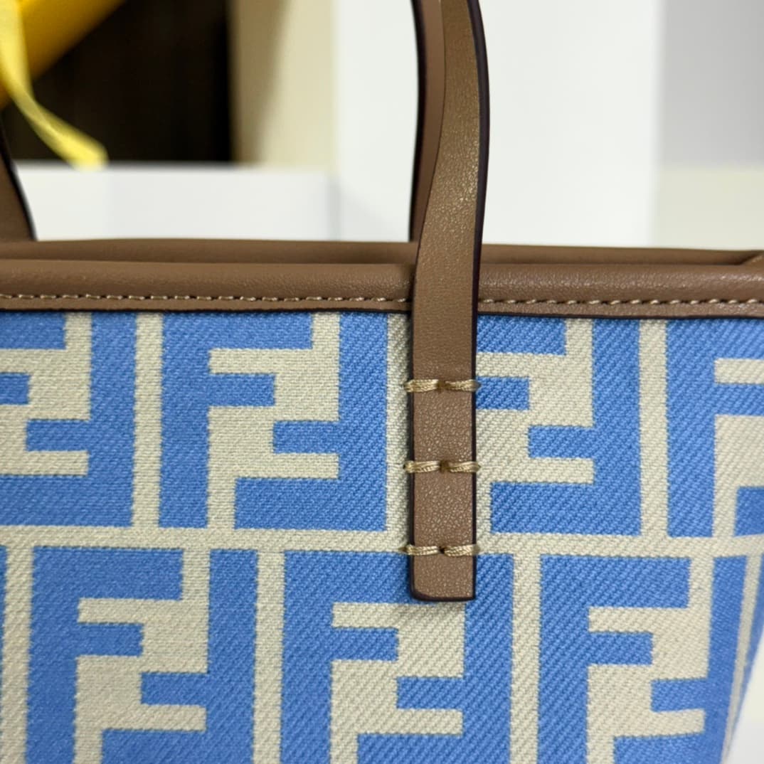 Fendi Brown Mini Crossbody Bag 7723