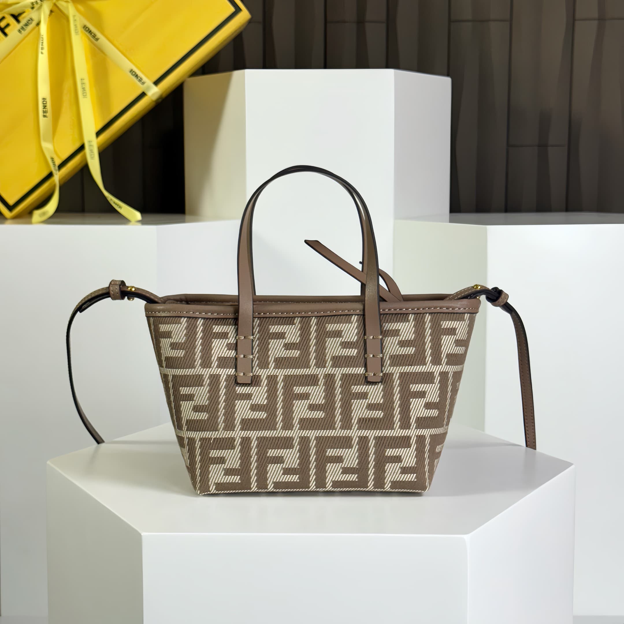 Fendi Brown Bag 7723