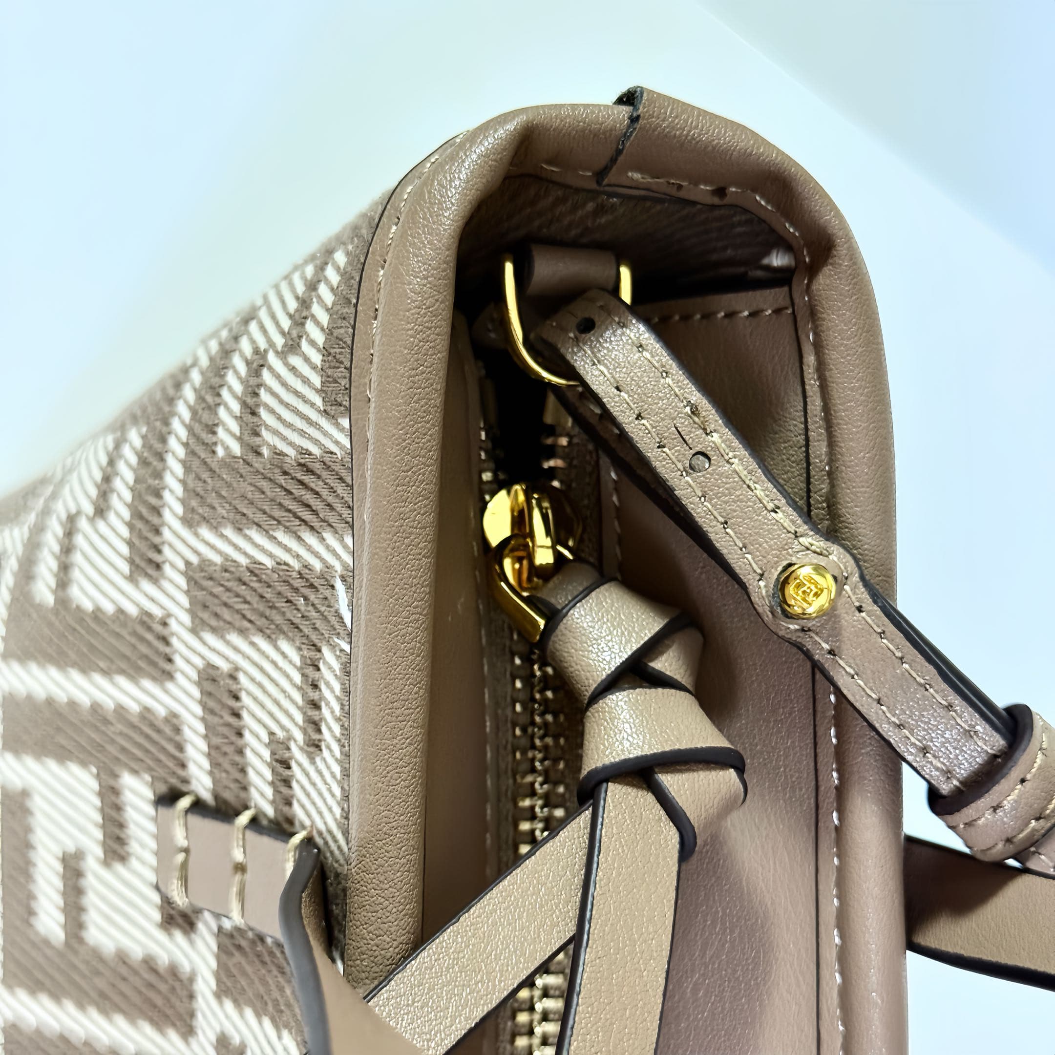 Fendi Brown Mini Crossbody Bag 7723