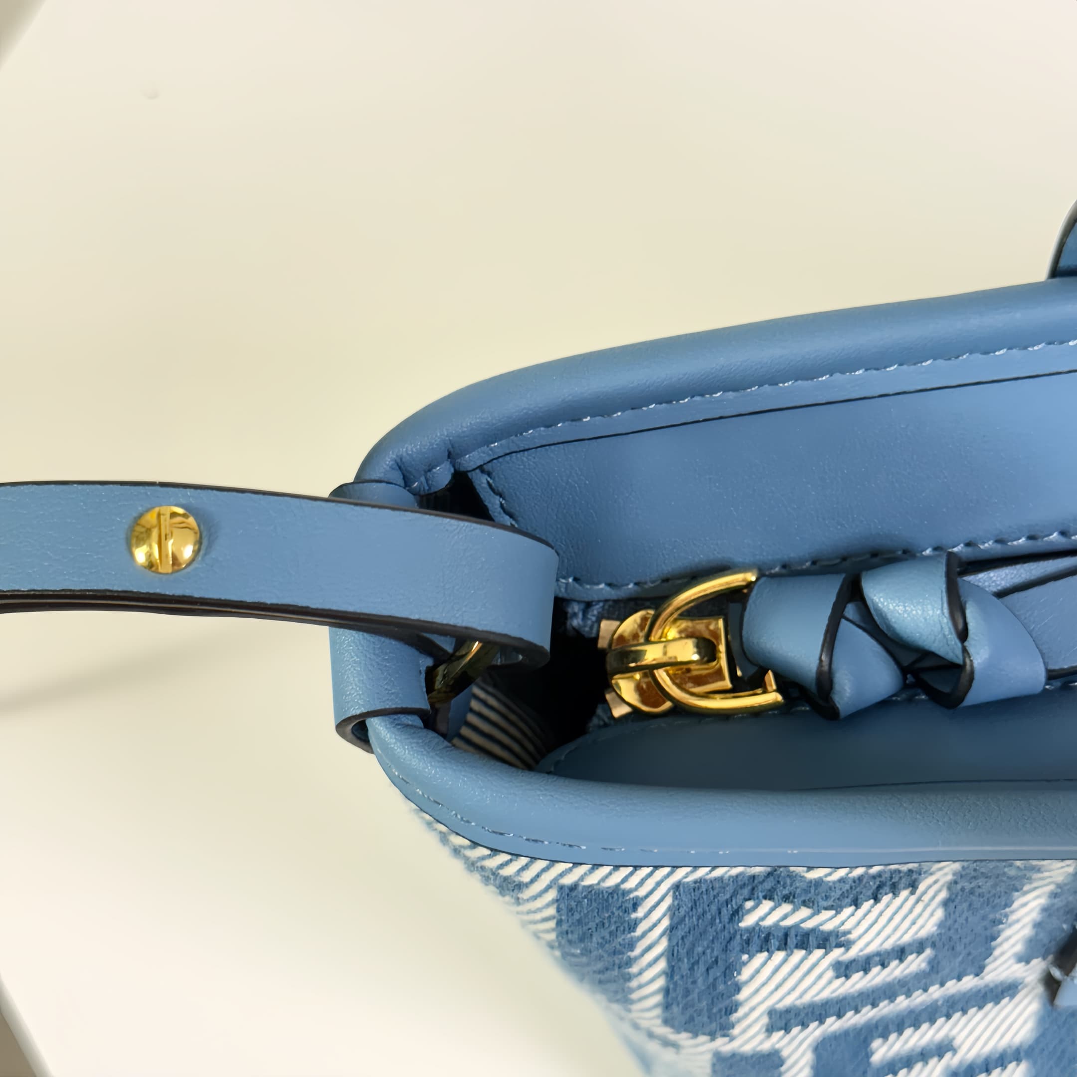 Fendi Brown Mini Crossbody Bag 7723