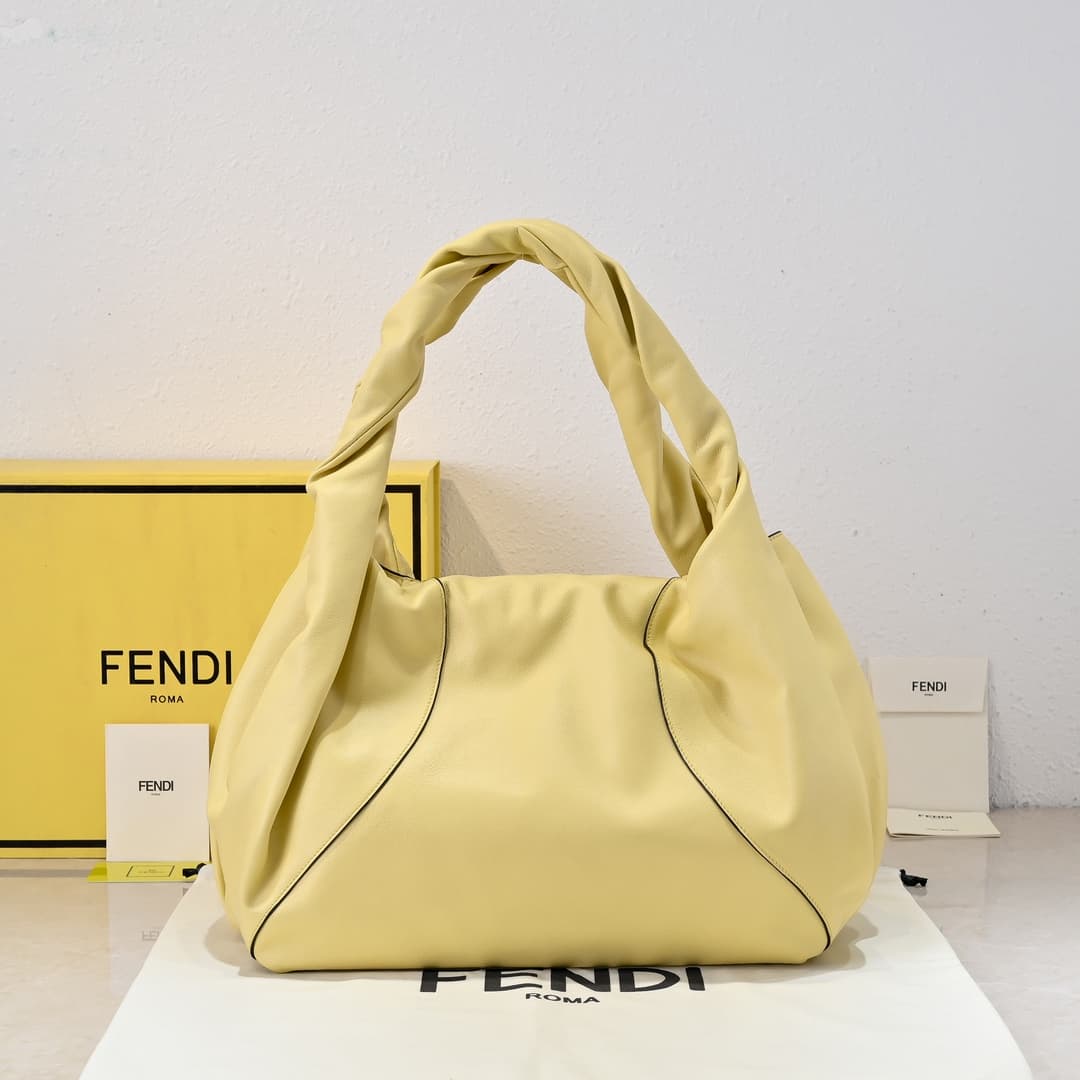 Fendi Black Large Shoulder Bag 5502