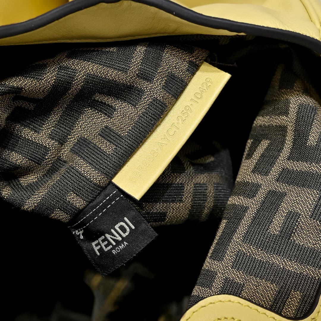 Fendi Black Large Shoulder Bag 5502