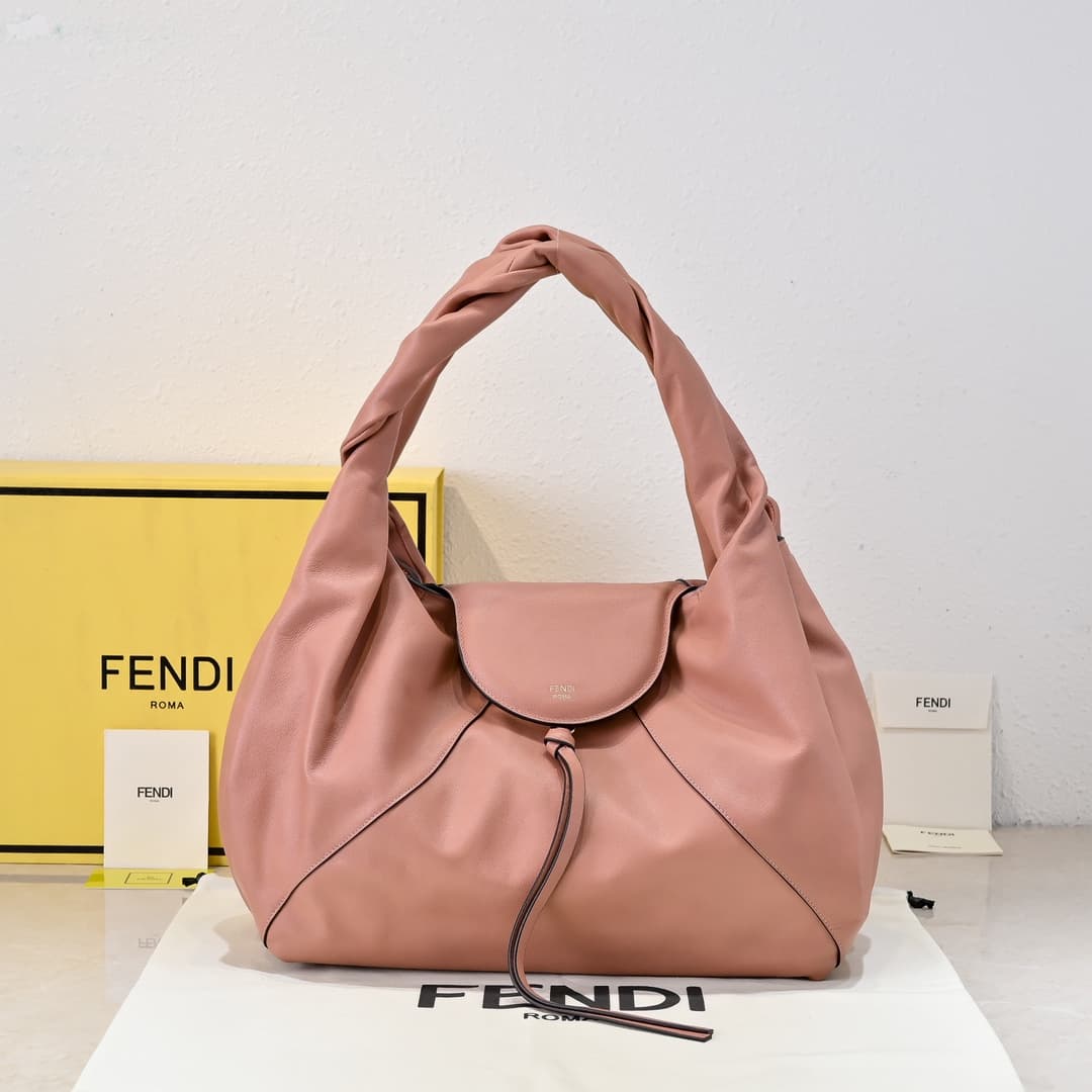 Fendi Black Large Shoulder Bag 5502