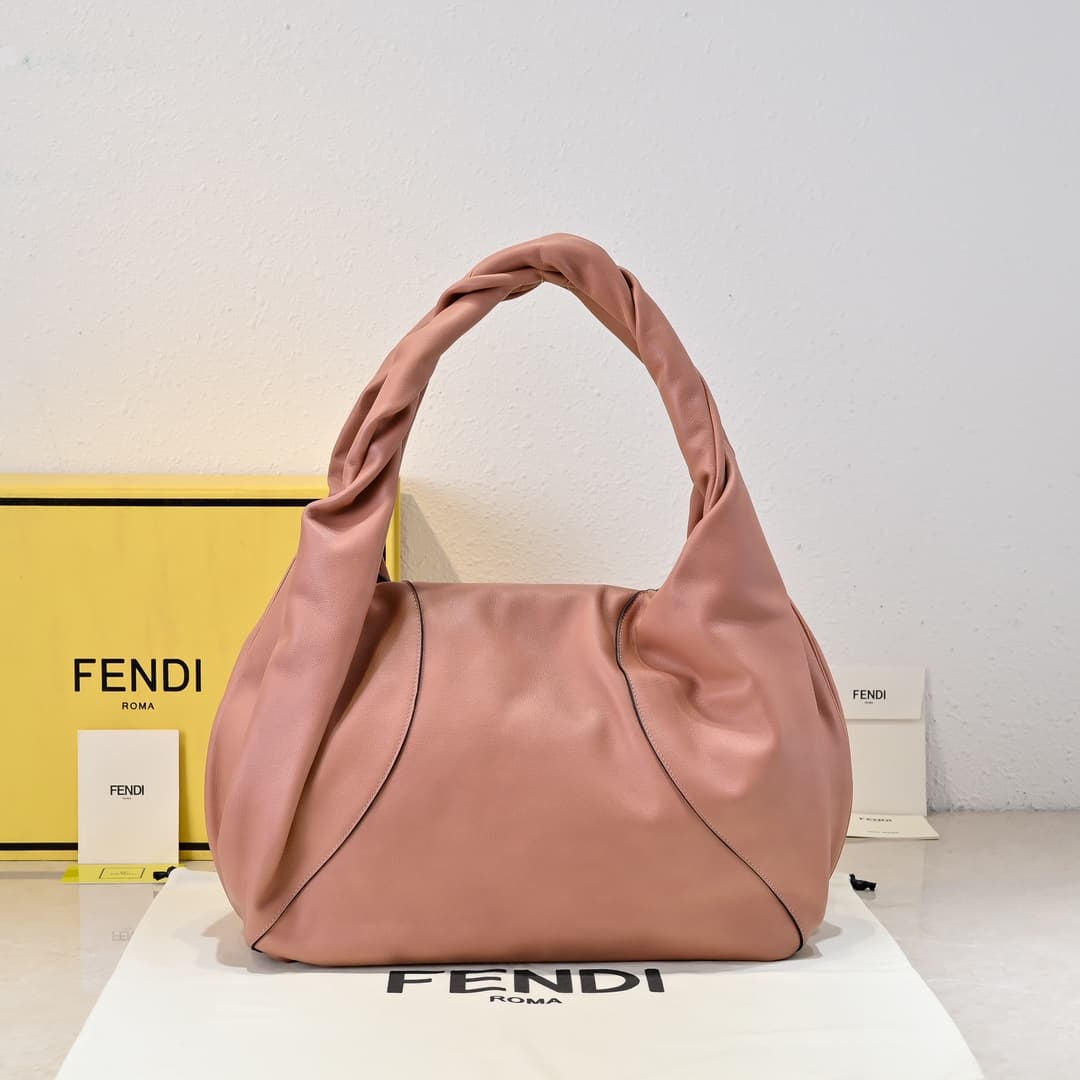 Fendi Black Large Shoulder Bag 5502