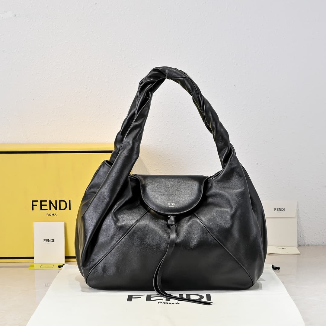 Fendi Black Large Shoulder Bag 5502