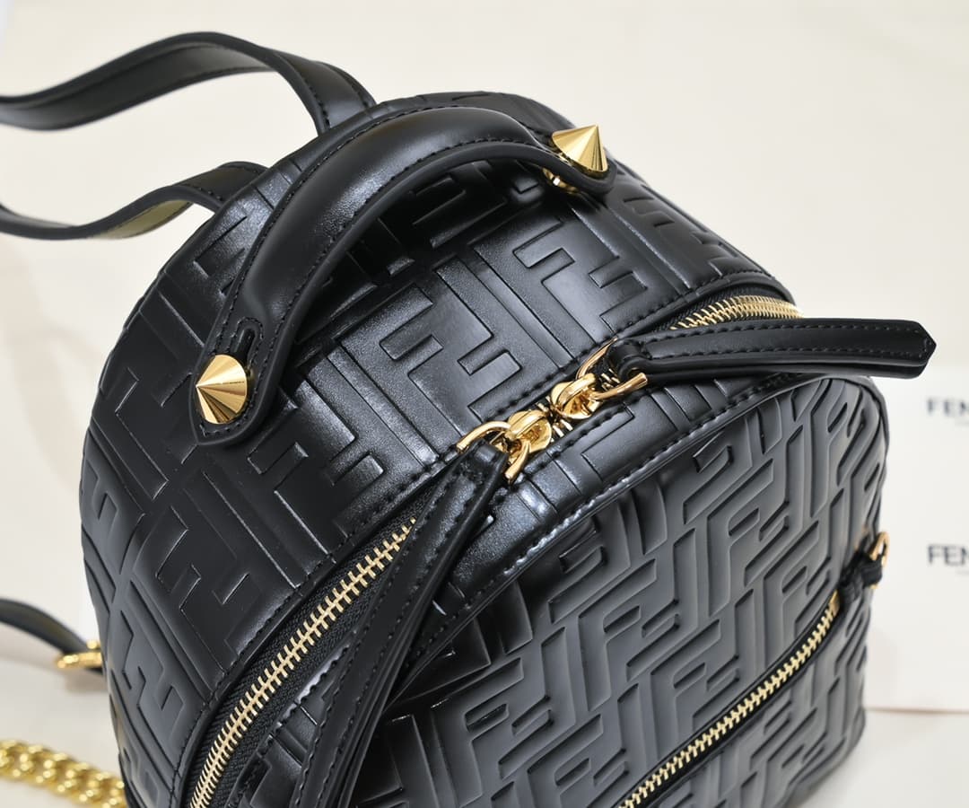 Fendi Backpack 3383