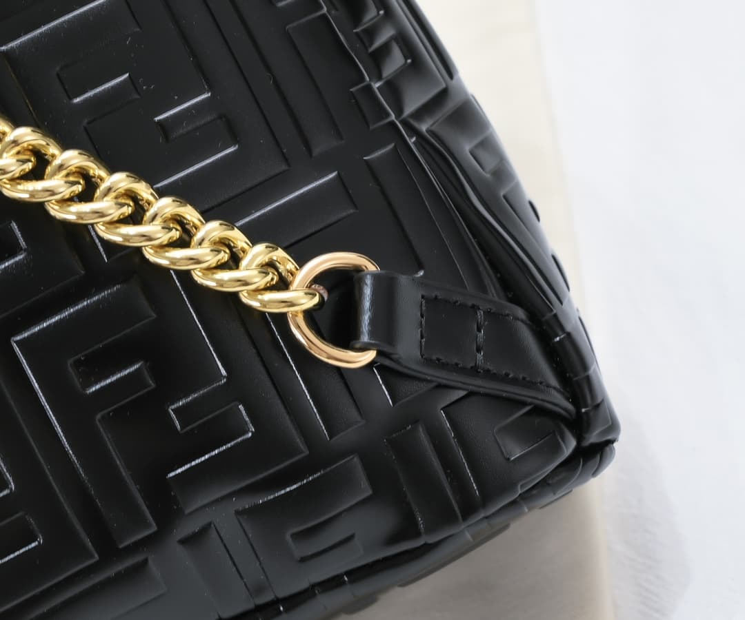 Fendi Backpack 3383