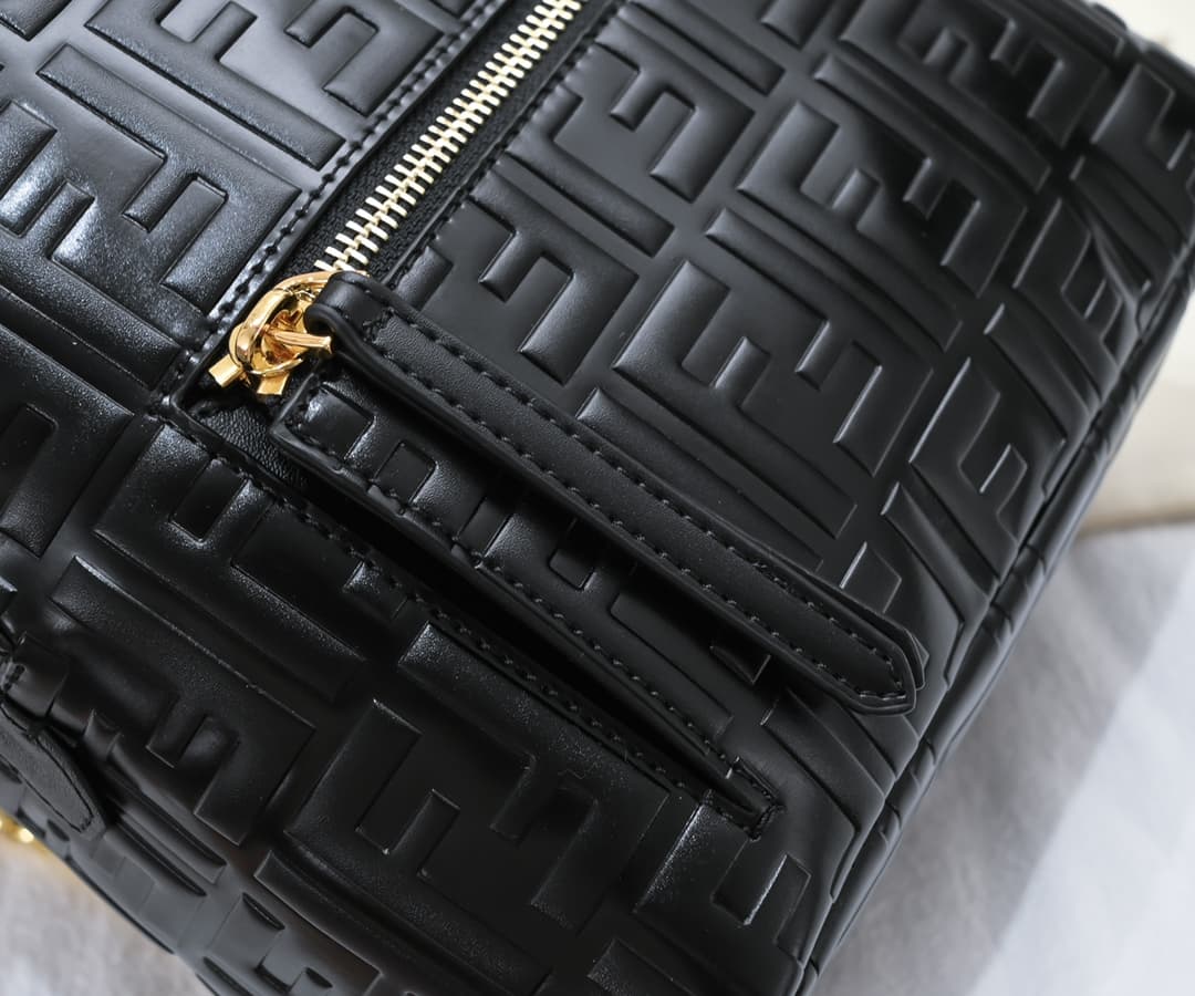 Fendi Backpack 3383