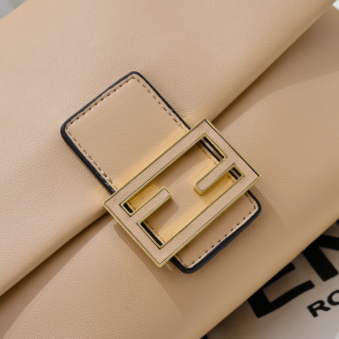 Fendi Gold Bag 3368