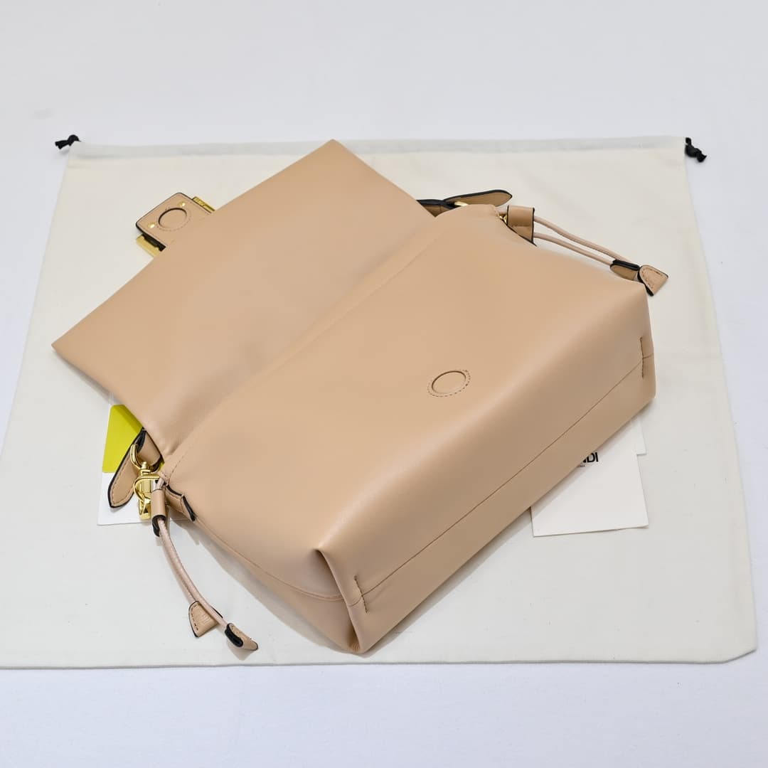 Fendi Gold Bag 3368