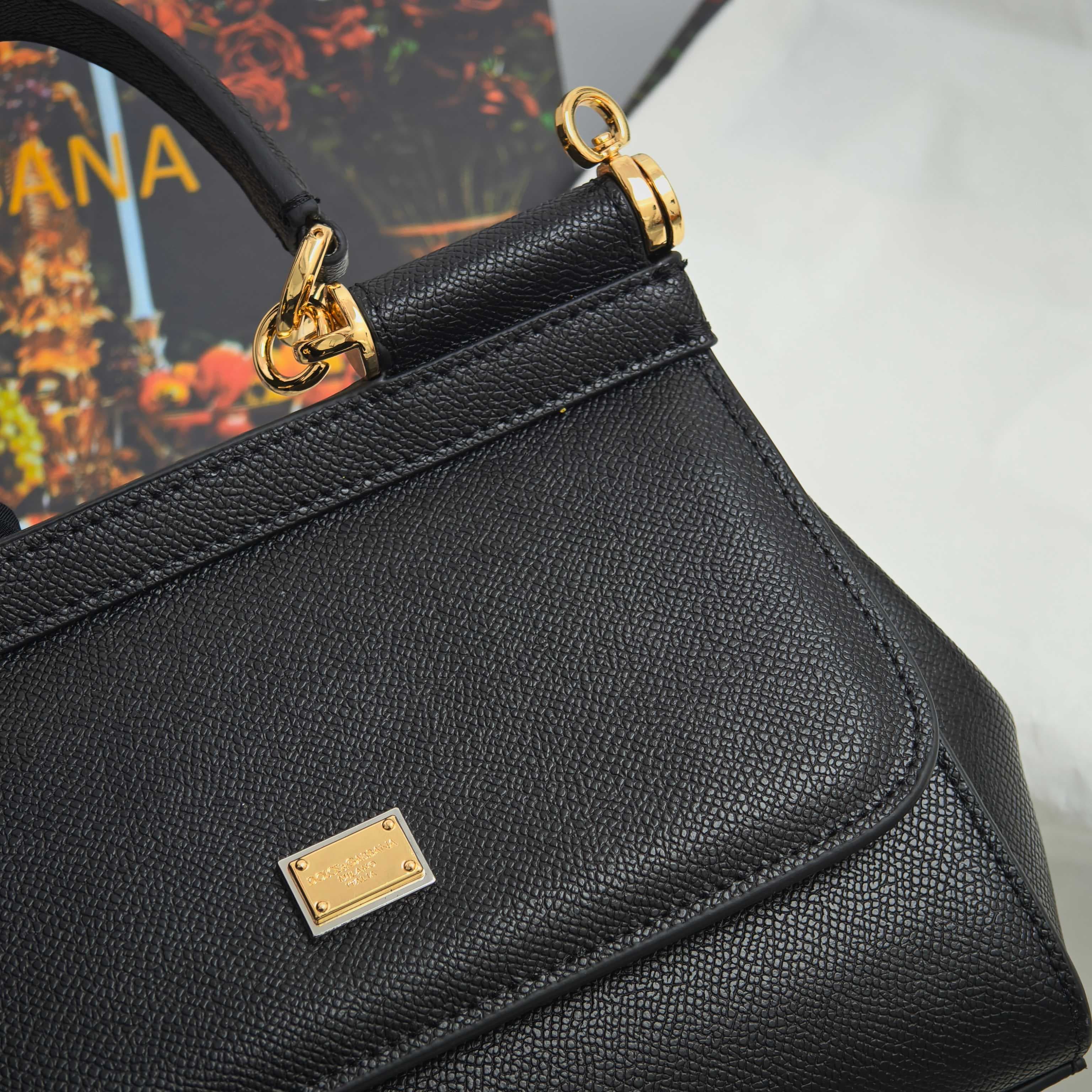 DG杜嘉班纳 Yellow Small Crossbody Bag
