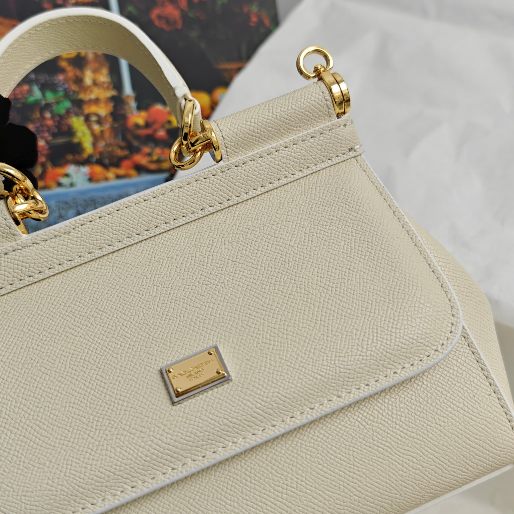 DG杜嘉班纳 Yellow Small Crossbody Bag