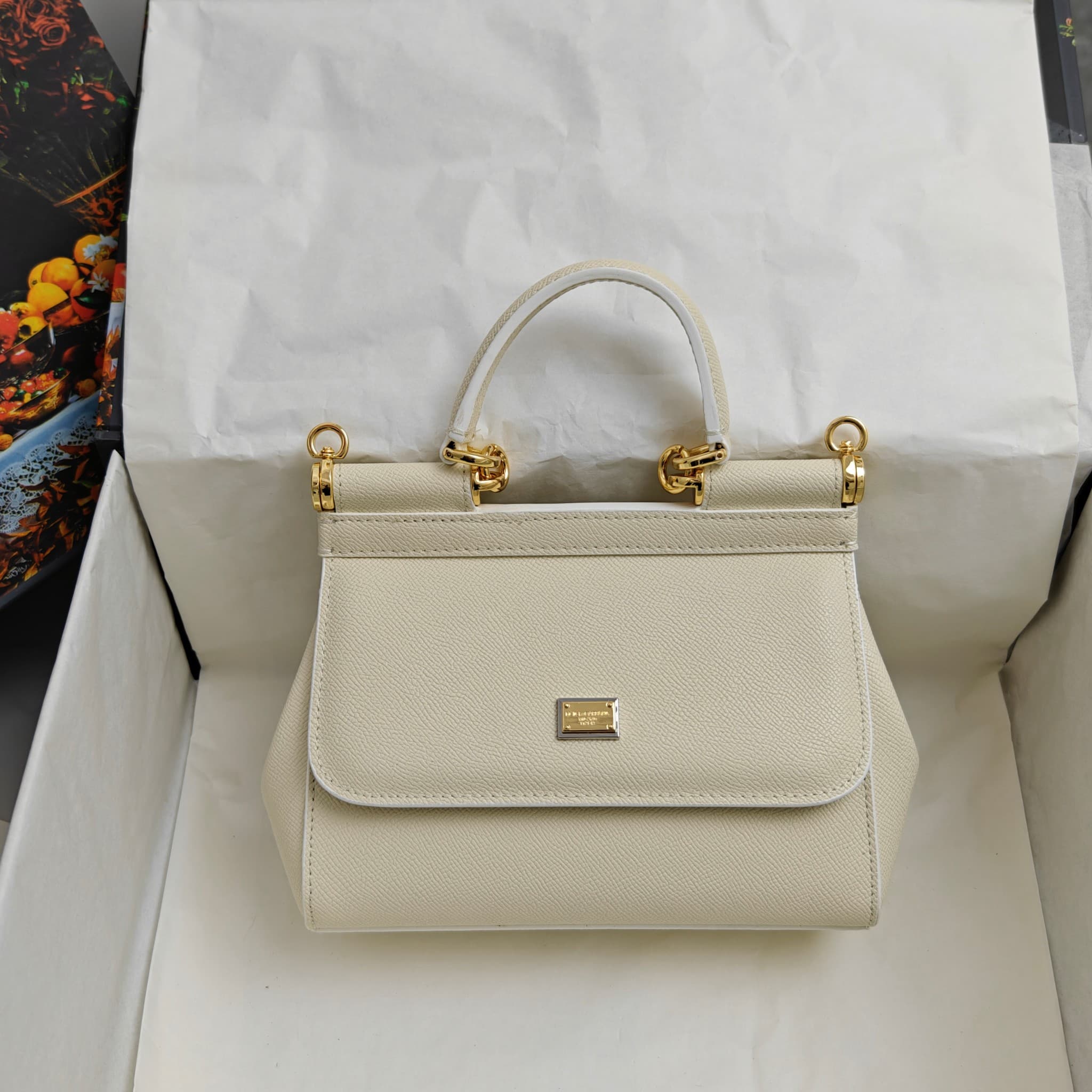 DG杜嘉班纳 Yellow Small Crossbody Bag